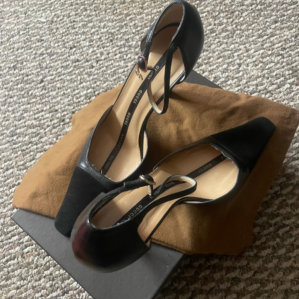 Gucci Black heels 38.5